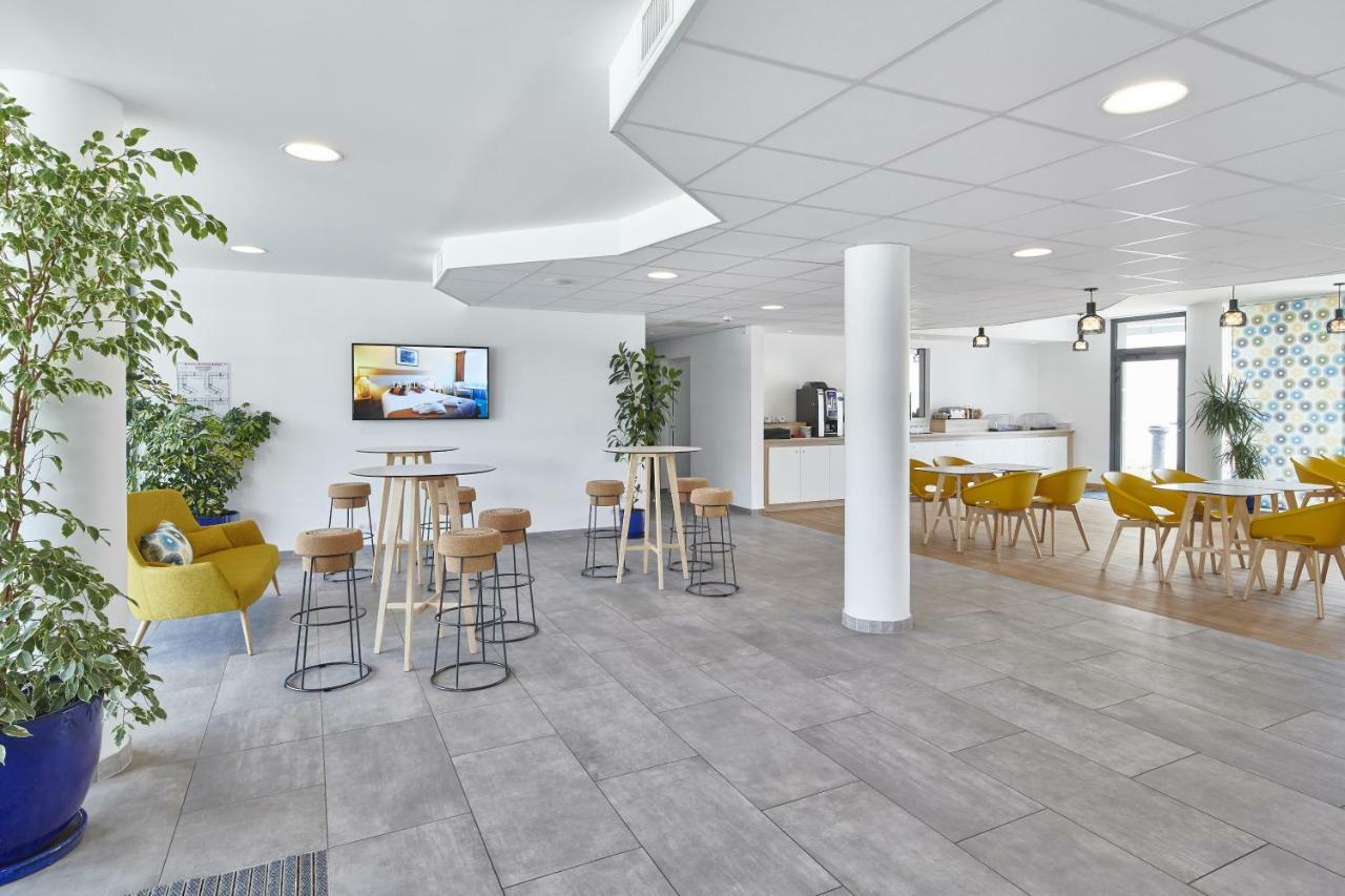Residence Vacances Bleues Les Coteaux De Жонзак Екстериор снимка